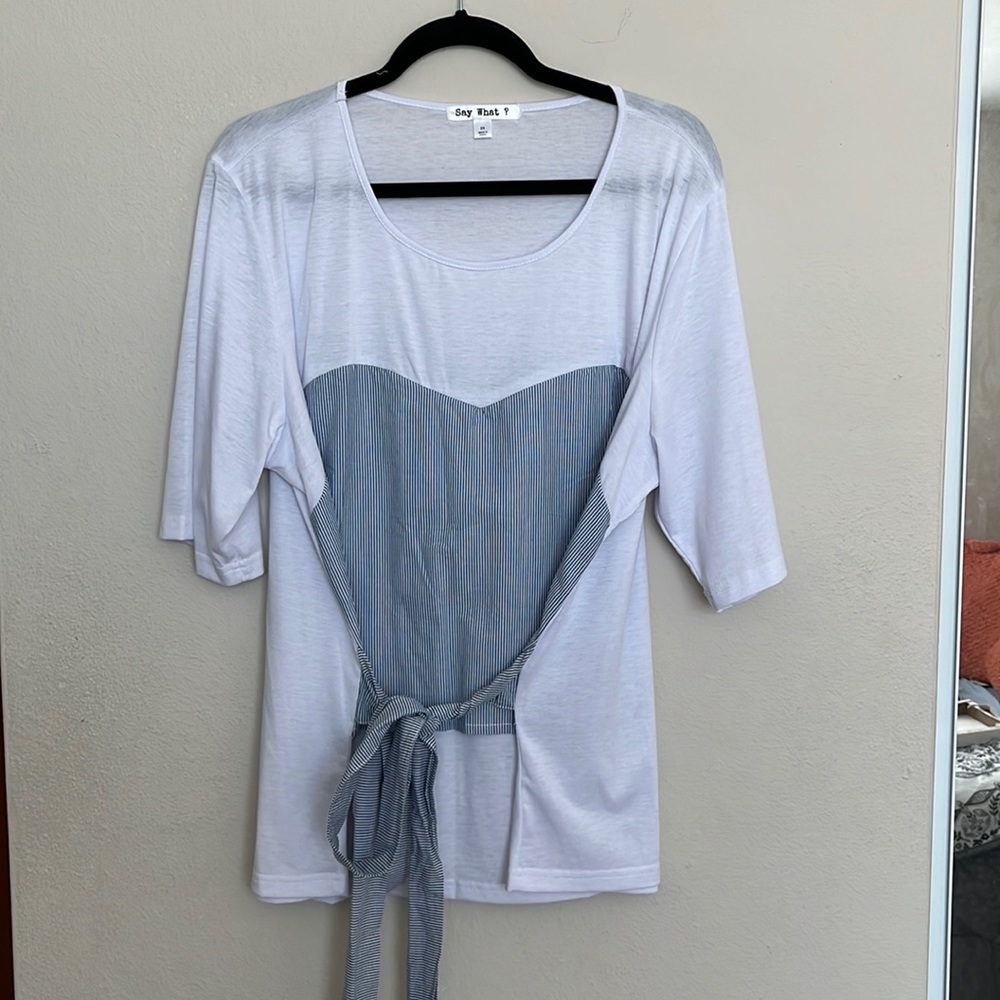 Tops with blow in the front